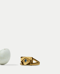Side view of Classic Amico Ring ft. Blue Sapphire in 14k yellow gold